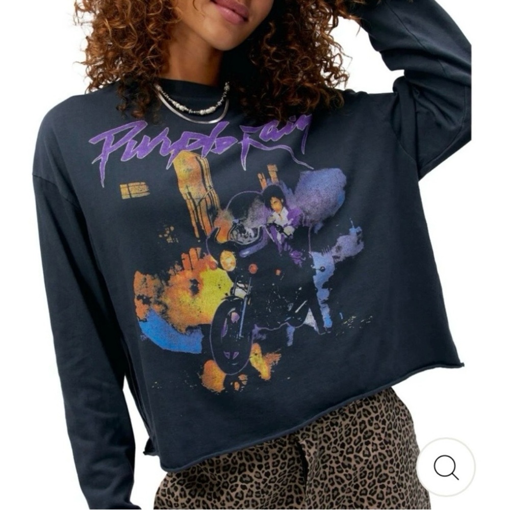 Prince purple rain Daydreamer Black and Purple Graphic Tee